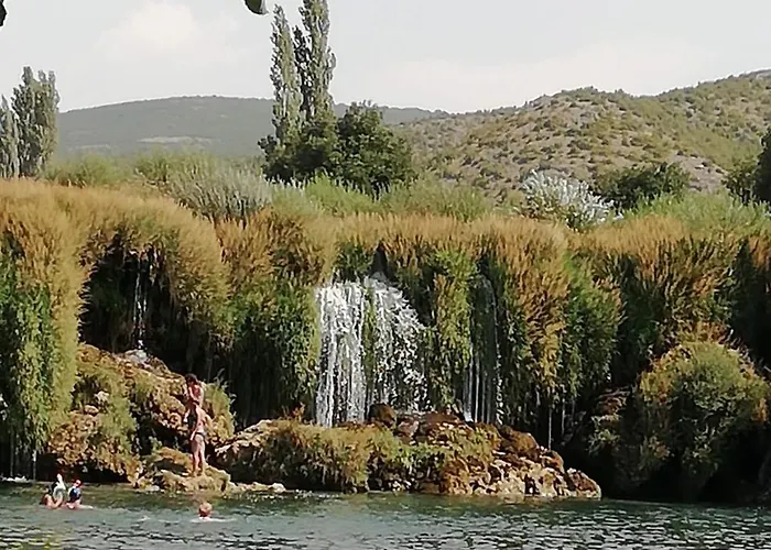 Hajduk Apartament Starigrad Paklenica