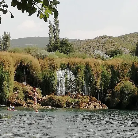 Hajduk Apartment Starigrad Paklenica